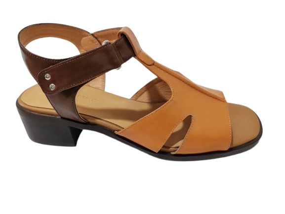 ROYAL LUXURY SANDAL (TURMERIC AND BROWN, UK Footwear Size System, Adult, Women, Numeric, Wide, 6)